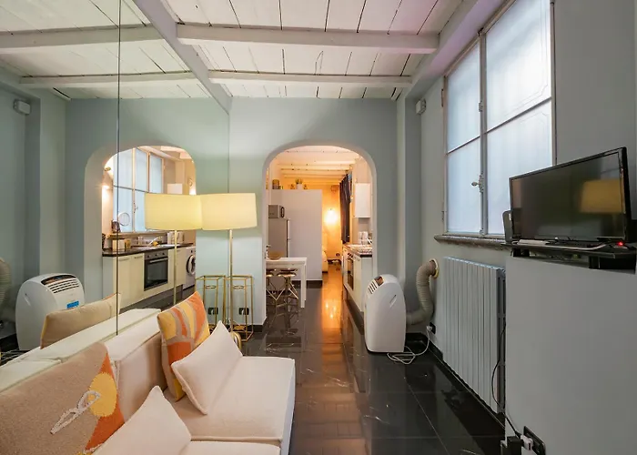 Xenia Apartments - Central studio apartment in Duomo